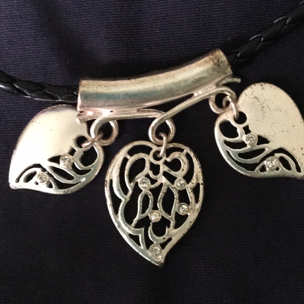 Necklace - Picture 3 of 7